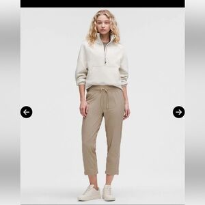 lululemon athletica cropped Track Pants